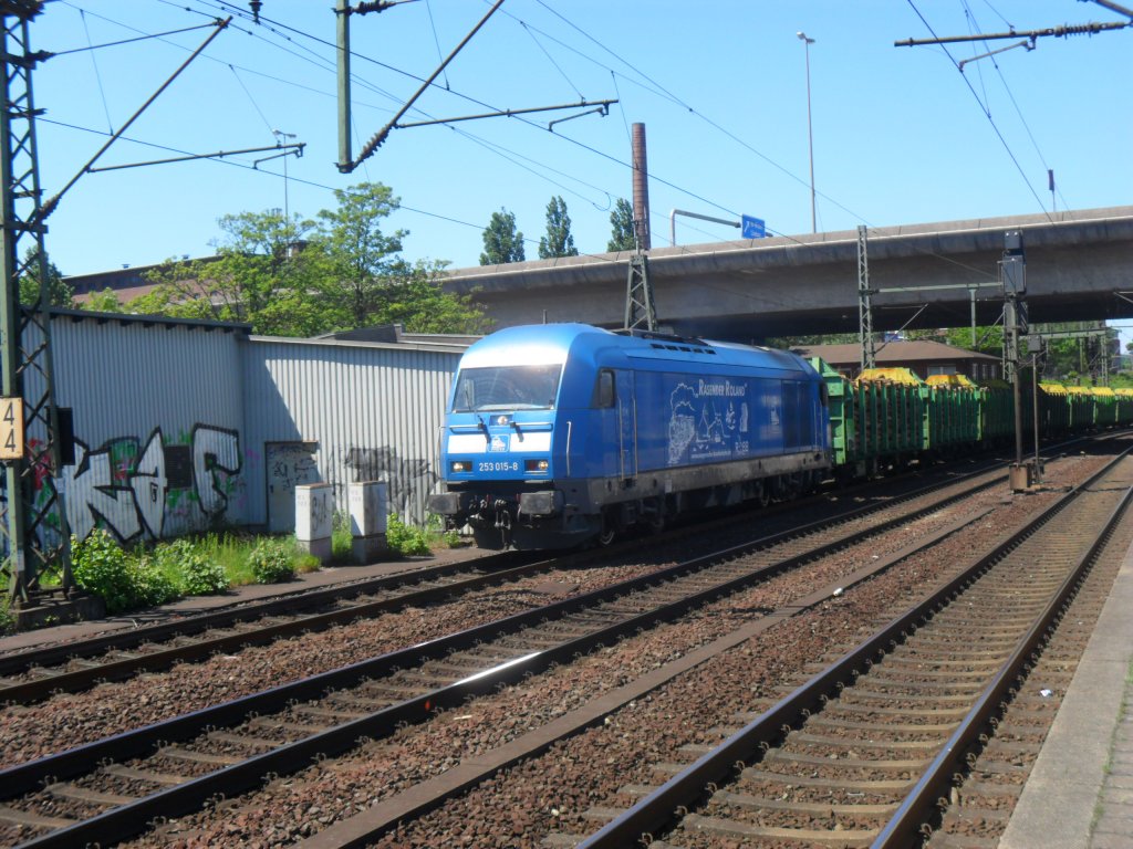 253 015 in Hamburg Harburg am 4.6.2011