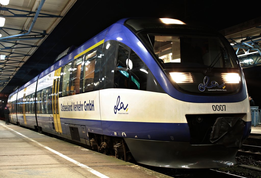 VT 0007 der OLA in Neubrandenburg am 19.2.2012