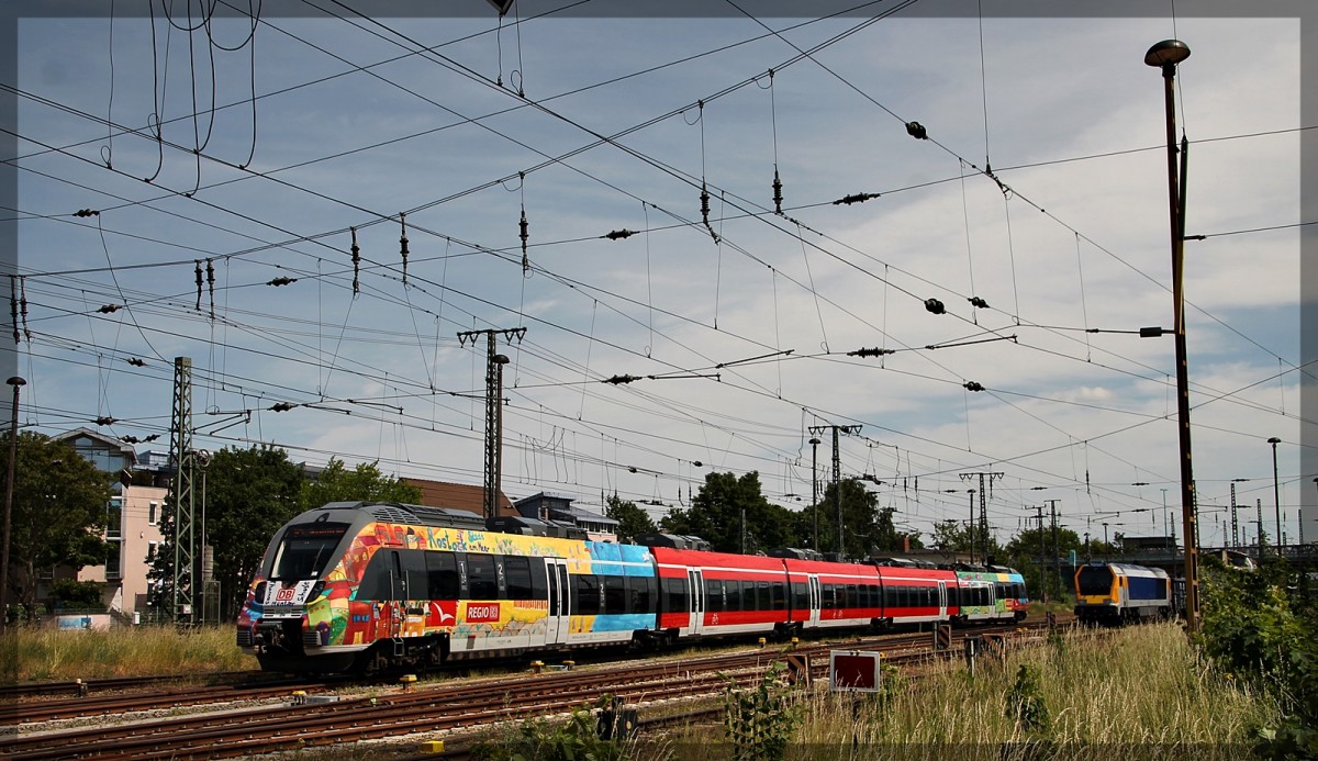 442 354 bei der Ausfahrt in Neubrandenburg in Richtung Neustrelitz Hbf am 07.06.2015