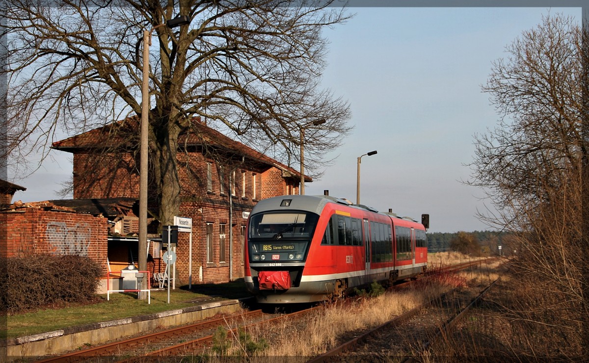 642 186 im alten Bahnhof Nossentin am 18.01.2015, welcher ein Glück auch 2015 noch in Benutzung der Bahn ist. 