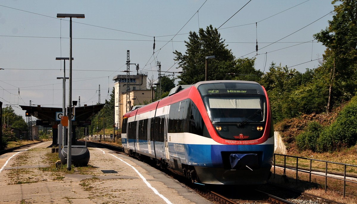 643 362 auf dem nach Wismar als ODEG-Ersatzverkehr .. hier in Bad Kleinen am 8.6.2013