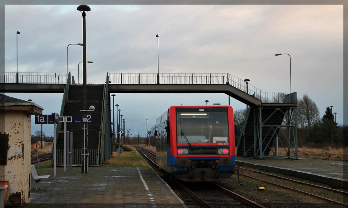 HANS/EGP VT 504 001 in Karow(Meckl.) am 10.01.2015 bei der Ausfahrt in Richtung Malchow