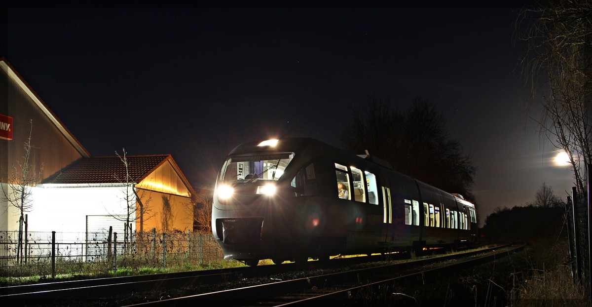 VT 0013 der NEB wartet in der Abstellung auf Weiterfahrt als RB12 von Templin-Stadt  nach Berlin-Ostkreuz am 25.12.2015