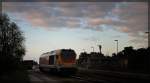 Die 264 005 von Locon abgestellt in Kleeth während ihr Zug am frühen Morgen des 27.05.2015 entladen wird.