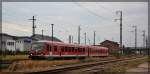 628 672 als RE nach Pasewalk am 13.09.2015 bei der Ausfahrt aus Neubrandenburg