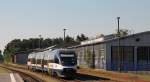 Der VT 733 kommt von Berlin-Lichtenberg um in die Pause in Basdorf zu gehen.