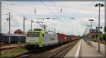 185 507  Sir Reiner  als DGS 99769 am 13.05.2015 in Neustrelitz Hbf bei der Durchfahrt in Richtung Rostock.