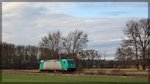 185 618 von RHC wartet auf die Einfahrt in den Bahnhof von Stendell am 22.03.2016